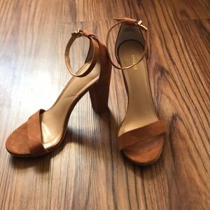 Express Tan Suede Open Toed Heel Size 8
